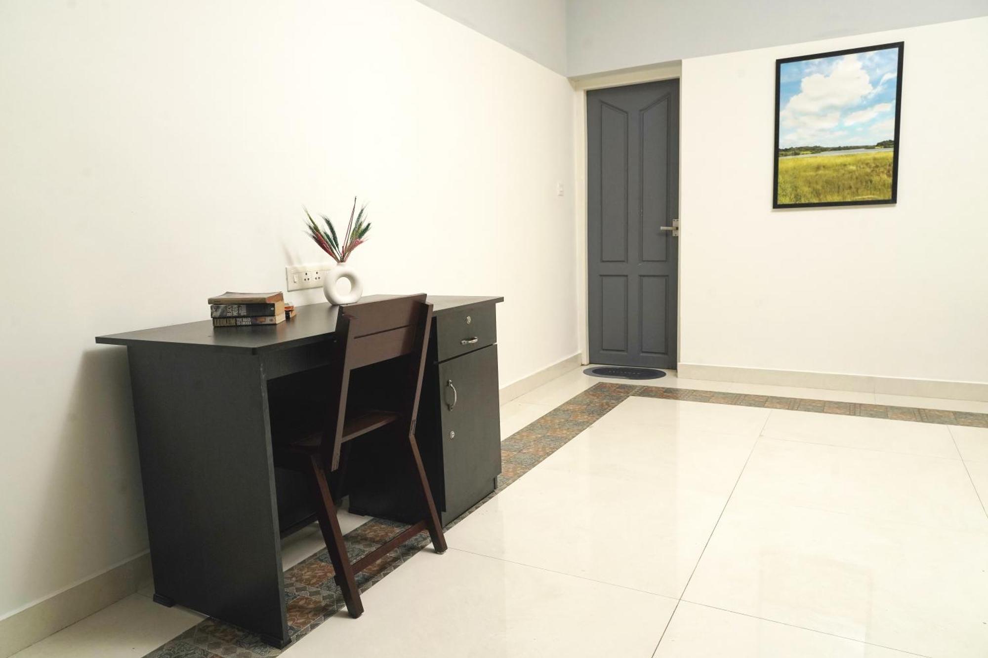 Orange Valley Town Residency Thiruvananthapuram Kültér fotó