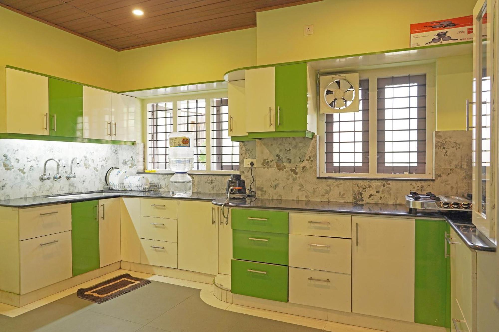 Orange Valley Town Residency Thiruvananthapuram Kültér fotó