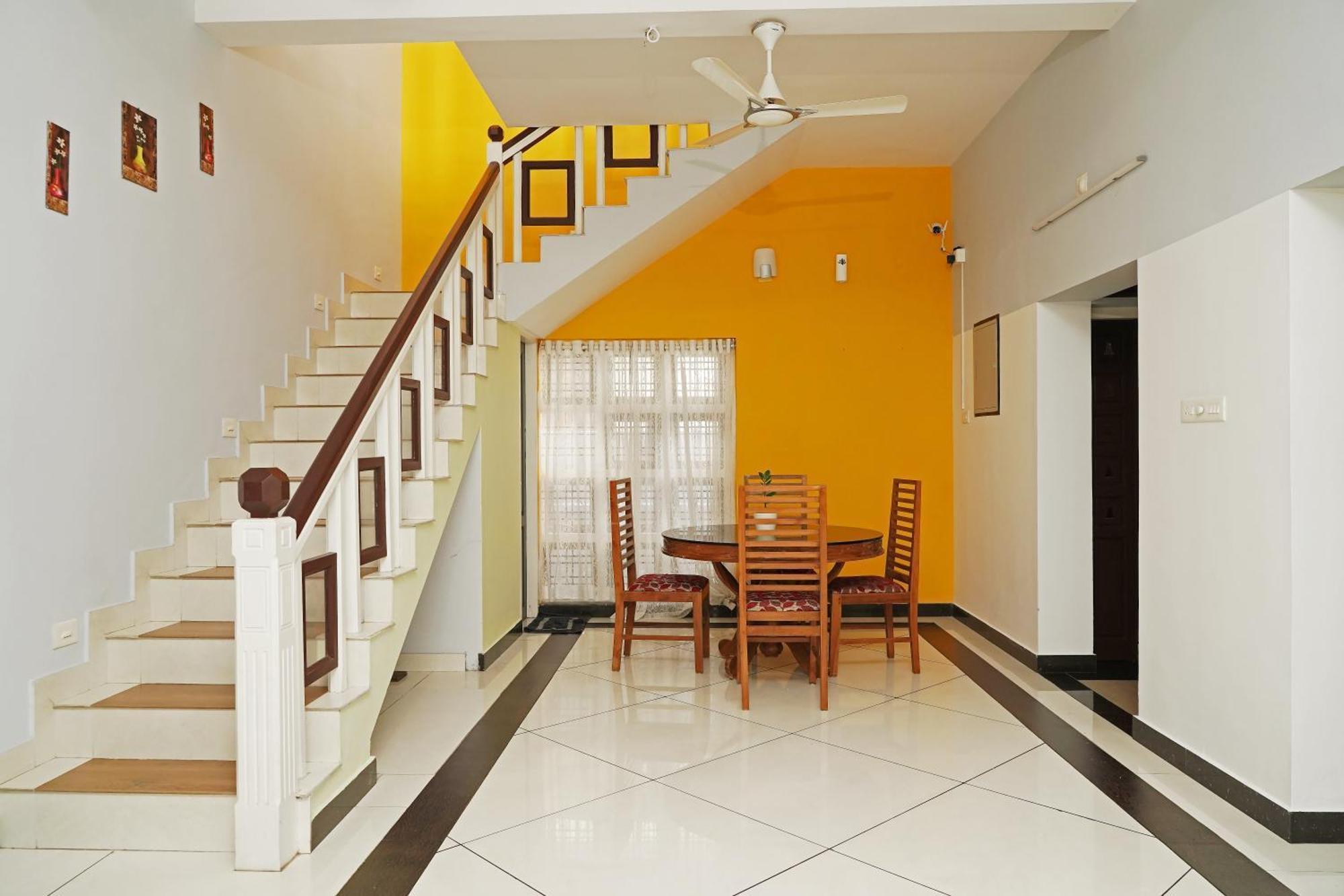 Orange Valley Town Residency Thiruvananthapuram Kültér fotó